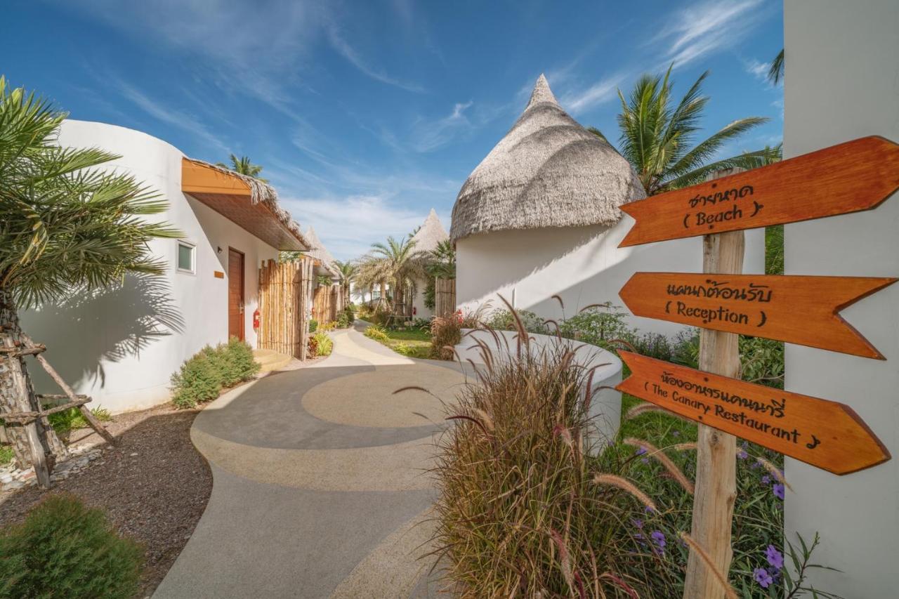 Resto Sea Resort - Baan Krut Prachuap Khiri Khan Bagian luar foto